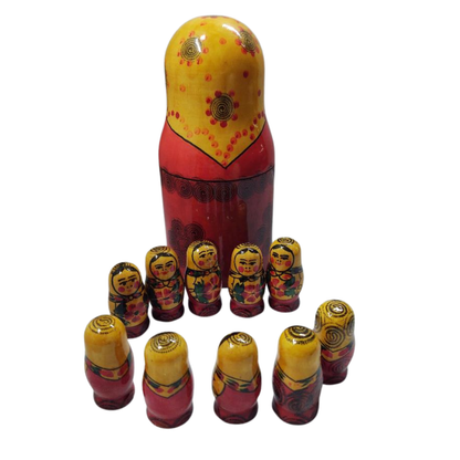 Backside Vintage Semionovo‑style Soviet Matryoshka set